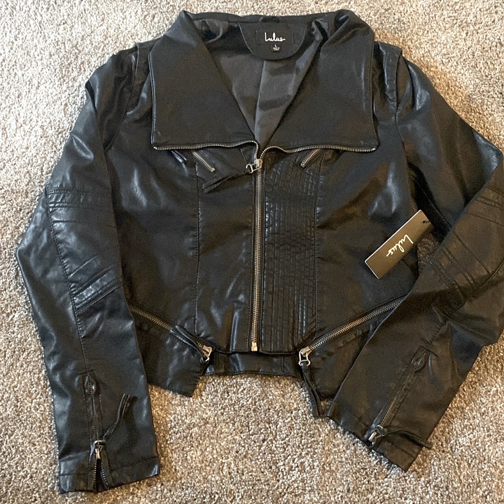 NWT Lulus Vegan leather bomber jacket size large